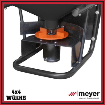 Meyer salt spreader and gritter forprivate and contract use
