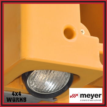 Meyer salt spreader and gritter forprivate and contract use