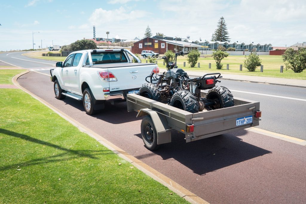 Towing a trailer with your 4×4 – an essential guide image