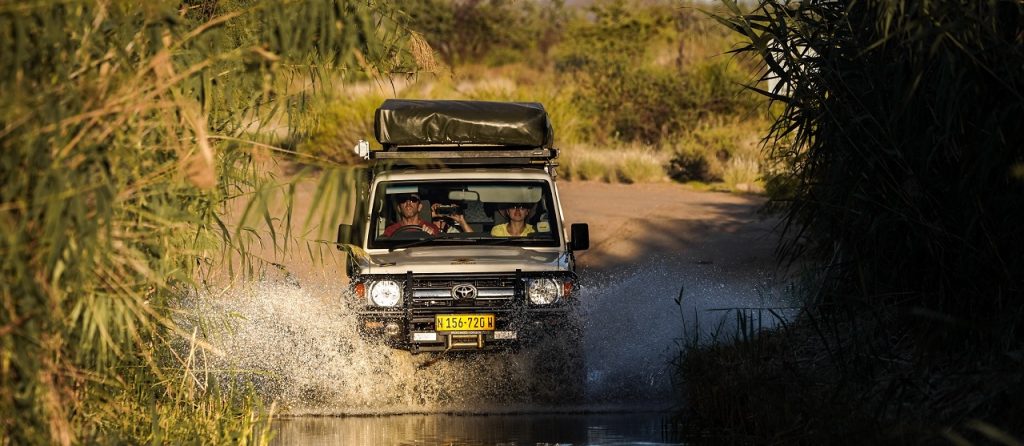 How to upgrade the suspension on your Land Cruiser 78 or 79 Series image